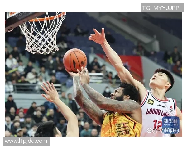 新疆与辽宁第五场激战回顾赛场精彩瞬间与球员表现分析